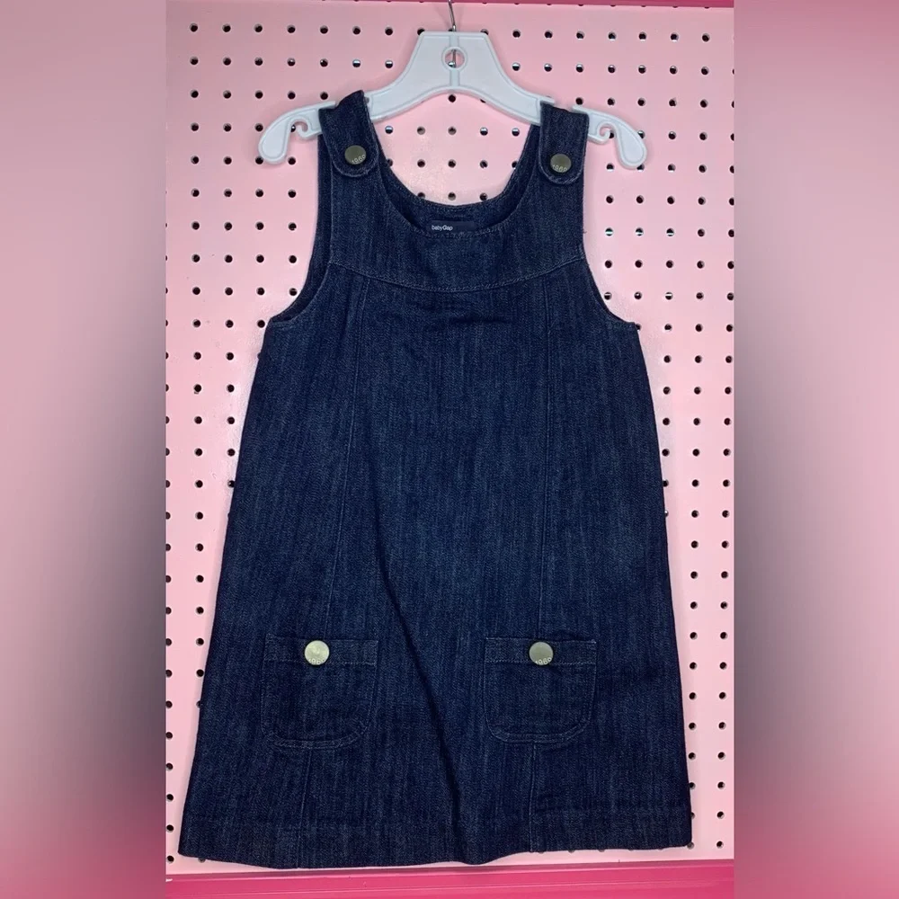 Gap Denim Jumper Dress. Size 5. Denim. Great Condition.A-Line Jumper Dress